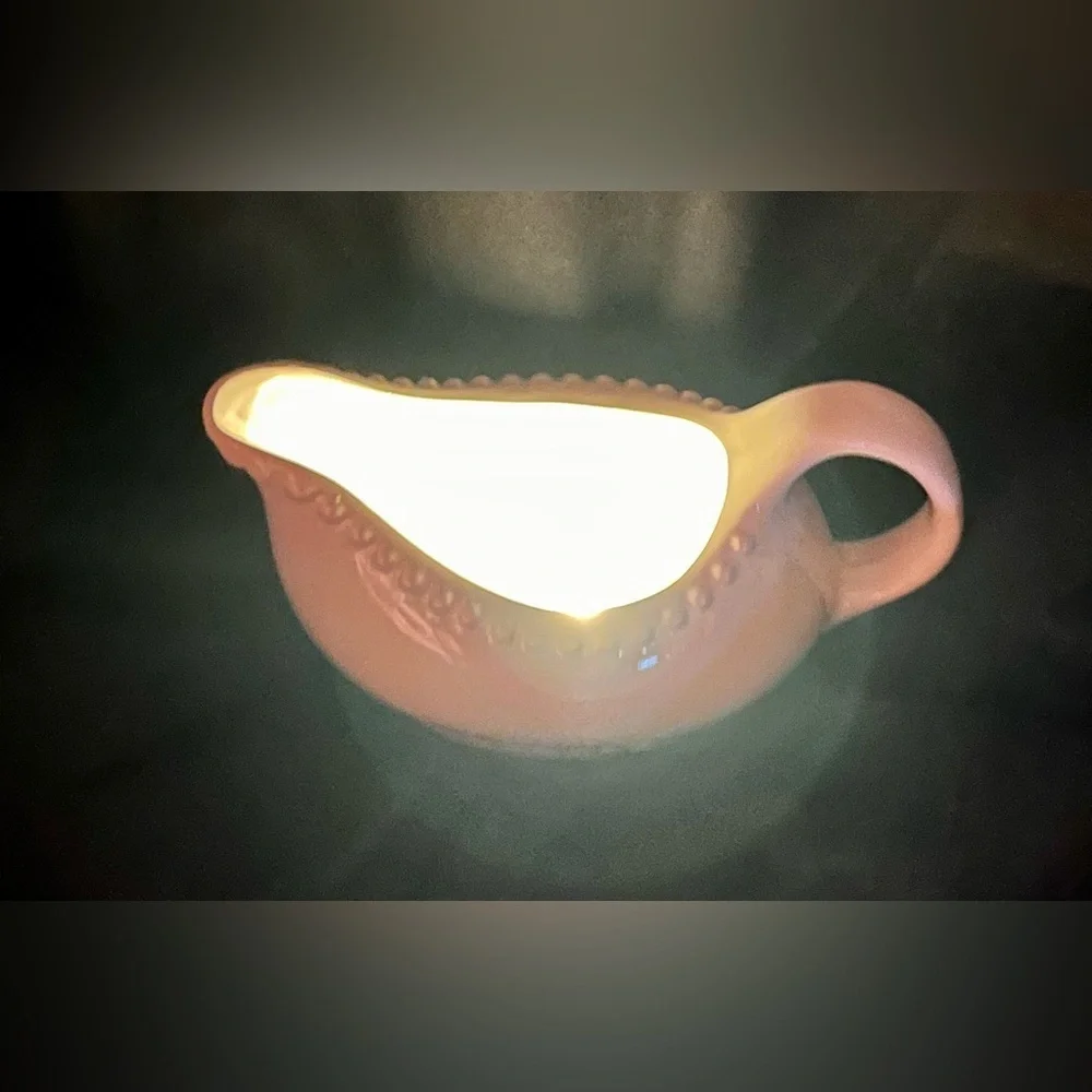 Tabletops Gallery White Ceramic Beaded Gravy Boat Farmhouse Serveware